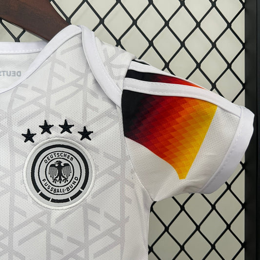 2025-26 Germany Home Baby Player Soccer Jersey Suit - Germany Baby Kit