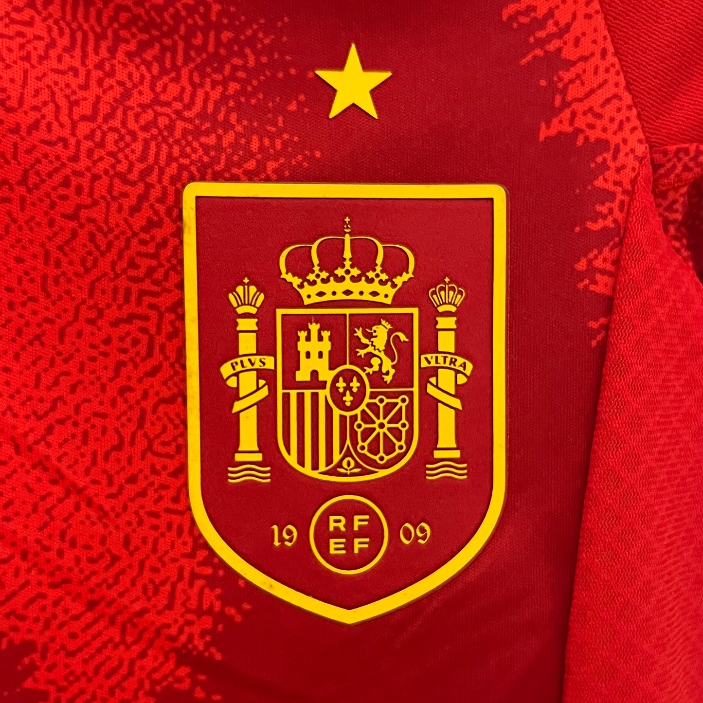 2024-25 Spain Home Kids Jersey Suit