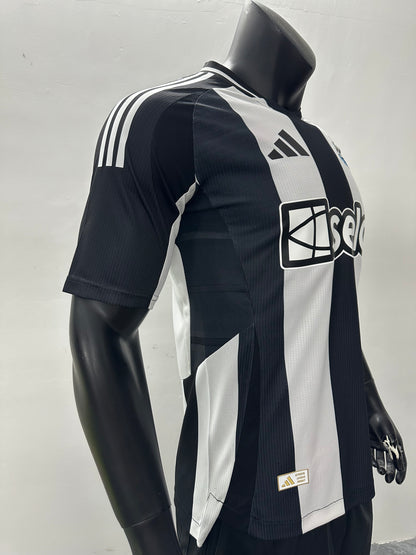 Newcastle Home Player Version Soccer Jersey